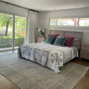 Peaceful 5 bedroom home with stunning views - Image 4