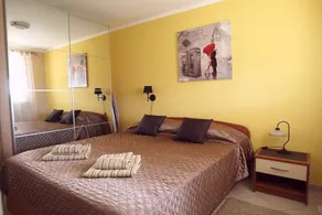 Appartement pour 2 personnes avec beau jardin - Image 4
