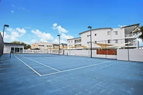 Gallery 7 Luxury Victor Harbor Apartment Town Centre Sea Views Wi-Fi & Linen Included - Image 2