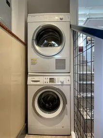 \"Top Choice Houseboat Rental,\" says Discover Sausalito. 2bd 2ba floating home. - Image 3
