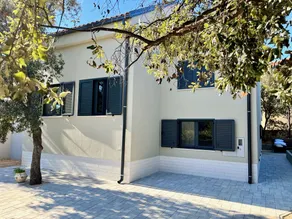 Garden Studio Apartment - Image 4