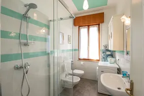 Colorful Apartment \"Le Vele\" in Central Location - Image 2