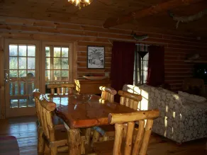 Creekside Amish Log Cabin - Image 4