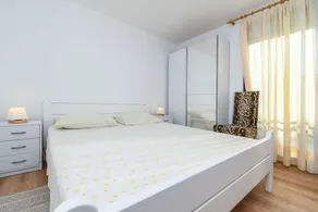 Apartments Quiet - Image 4