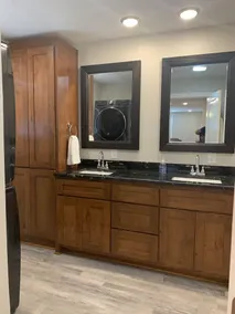 Excellent location right across the street from the Expo Center! – Sleeps 8 - Image 2