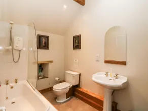 THE STEADING, family friendly, character holiday cottage in Lochawe - Image 4