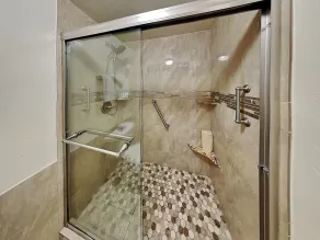 Nani Kai Hale 208- Beachfront 1 bedroom 2 bathroom condo, oceanview - Image 2