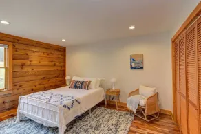Stunning 25-Acre Oxford Escape l Waterfront l BBQ - Image 4