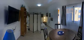 Casa de aldeia completamente renovado dividido em 4 apartamentos com pátio em Arico Vie - Image 3
