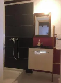 House - Image 2