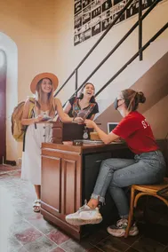 Barrio Vivo Hostel! Great vibes and great people - Image 4