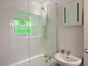 3 Moult Farm Cottages - Image 2