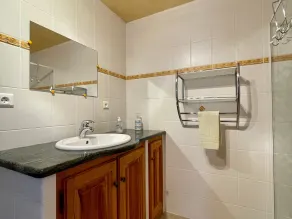 Peaceful Cottage with Private Terrace near Historic Sights and Outdoor Adventures - Image 2
