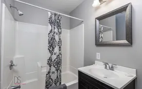 Spectacular Home Close to Lasalle - Image 2