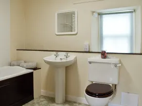 3 bedroom accommodation in Orbliston, near Elgin - Image 3