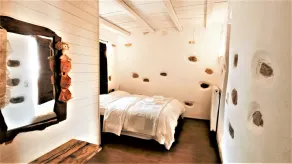 An enchanting antique stone villa in South Rethymno, 2 km away from the beach - Image 3