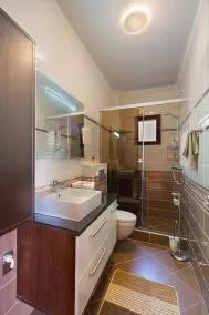 Luxury Villa Svinjista in Budva. - Image 3