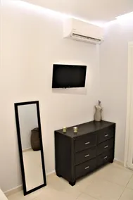 Aquarial Home - Image 2