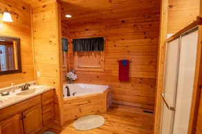 New River Front Log Cabin- 30 Mins to Skiing, Fire Pit, Dogs OK - Image 3