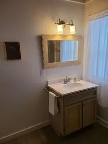 Dragonfly Cottage: A Summer Haven in the Keweenaw Peninsula - Image 3