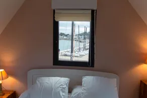 Small romantic house for 4 people. Feet in the water at Port-Blanc. - Image 3