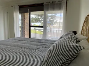 All but a short stroll to the water and gorgeous views of the Harrington Bay - Image 4