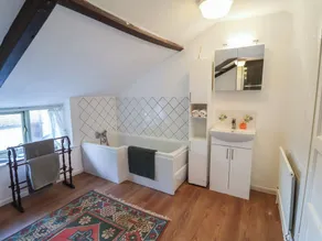Winston Hall - Image 4