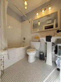 Charming 1960's Chalet - Image 5