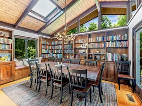 Your Blue Ridge Vacation Awaits in this Luxurious Lake-Front Home. - Image 4