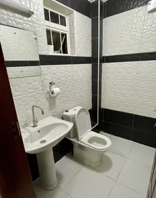 2 bedroom all ensuite in a serene environment in Nairobi - Image 3