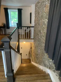 Renovated historic stone house very close to the Potomac River - Image 2