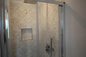 Havudsigt lejlighed med stor terrasse udstyret med parasol - Image 3