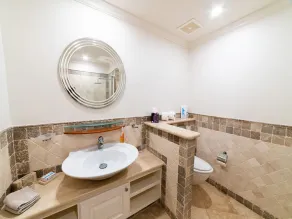 Schooner Bay 305 Penthouse by Fantasia Villas - Image 3