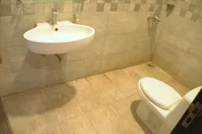 A home away from home with  plenty of rooms available. Contact: +923214567755 - Image 4