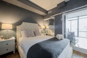 Brand New FRIENDLY rue Bay FAMILLE Downtown Toronto Condo près de l'hôpital pour enfants malades - Image 5
