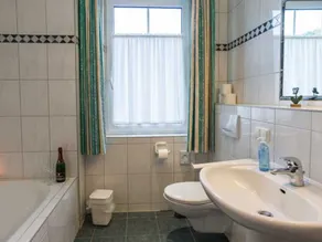 Appartement de trois pièces de type S6 avec vue sur la mer - d) Strandstraße 24 - Image 2