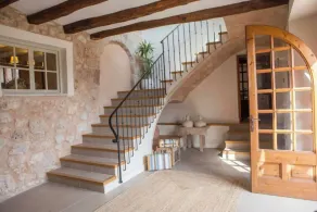 Big House, Les Apieres. - Image 3