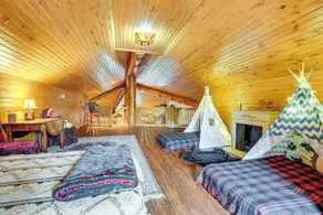 Secluded, Waterfront Home w/ Patio in Craigville! - Image 5