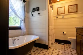 Cedar Hill Cottage - Secluded farmhouse near Serenbe and Atlanta. - Image 5