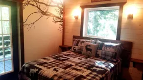 Sugar Tree Lodge - Secluded Cabin near West Jefferson, Boone and Blowing Rock - Image 5