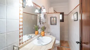 Lantligt hus för grupper nära Málaga - Image 3