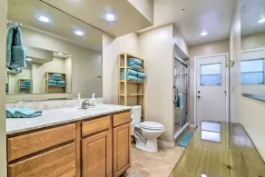 Tropical Oasis with Lanai, Pool and Dock. Sleeps 12 guests - Image 5