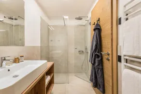 Appartement \"Les Ciases Chalets Dolomites Apt 6\" avec balcon privé, sauna partagé et Wi-Fi. - Image 4