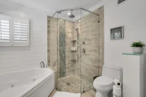 Charmantes Haus in Delray Beach - Schritte zum Strand & Atlantic Avenue! VIP-Strandpässe! - Image 3