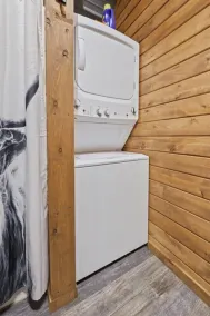 Tiny Cabin! private back deck, outdoor fire pit, less than a mile to lake - Image 2