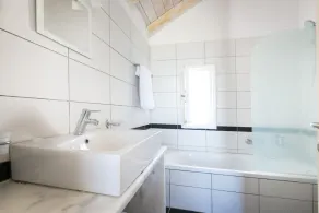 Villa Lithia With Private Pool And Exceptional Sea Views - Image 3