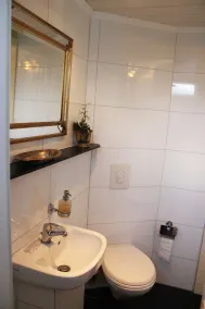 Eksklusivt sommerhus med vinterhave, gratis WiFi, grillplads, liggestole og. Gartenst. - Image 4