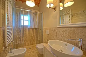 Bel appartement pour 6 personnes avec WIFI, piscine, climatisation, TV et vue panoramique - Image 2