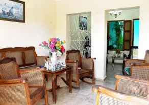 Hostal Loraine TRINIDAD - Image 2