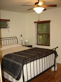 Waterfront Cottage and Guest House on Big Platte Lake Near Sleeping Bear Dunes! - Image 2
